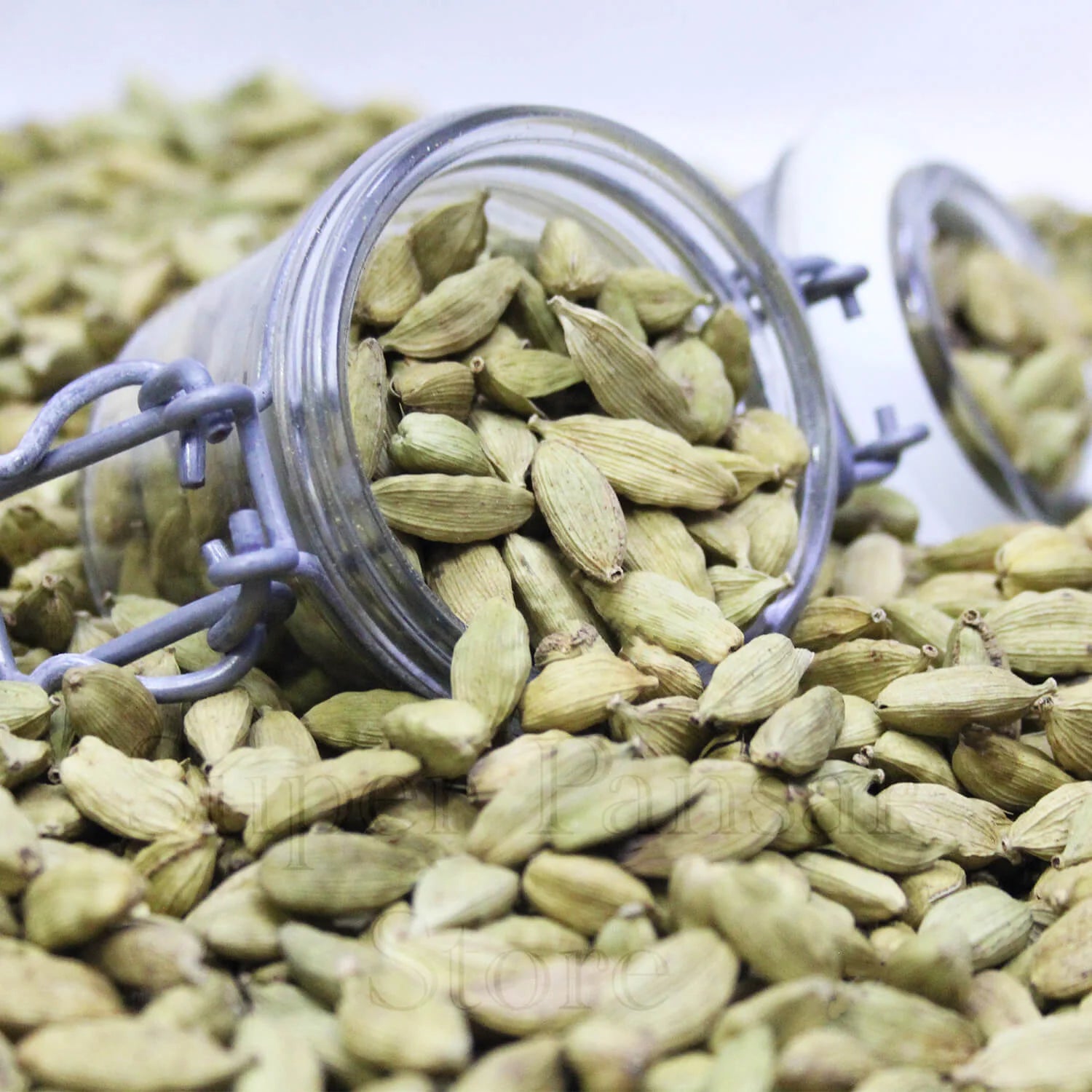 Special Green Cardamom (Elaichi Sabaz) الائچی سبز